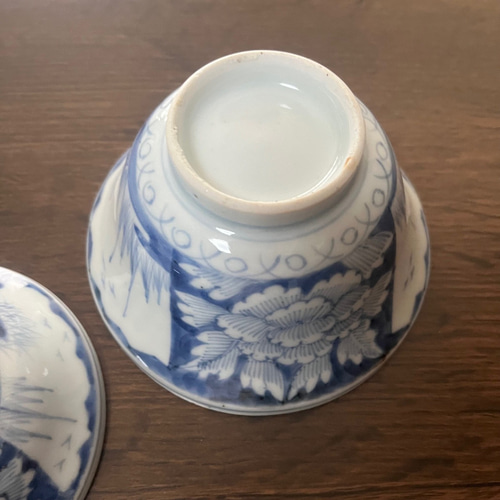 古伊万里 染付 牡丹図 蓋付き煮物碗（マルバツ入） 茶碗・めし碗