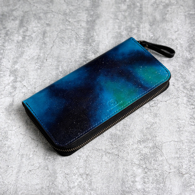 ラウンドファスナーウォレット【宇宙】　レザー　本革　長財布　大容量　たくさん入る　カード　お札を折らない