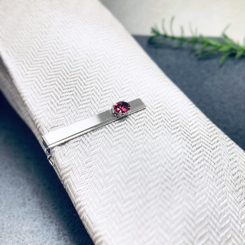 ラス1 8×6 深紅 ガーネット/柘榴石 シルバー 天然石ネクタイピン