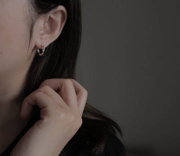 925純銀 緞帶 旋轉紋 亮霧面 易扣 耳環 耳夾 一對 免費包裝 第9張的照片