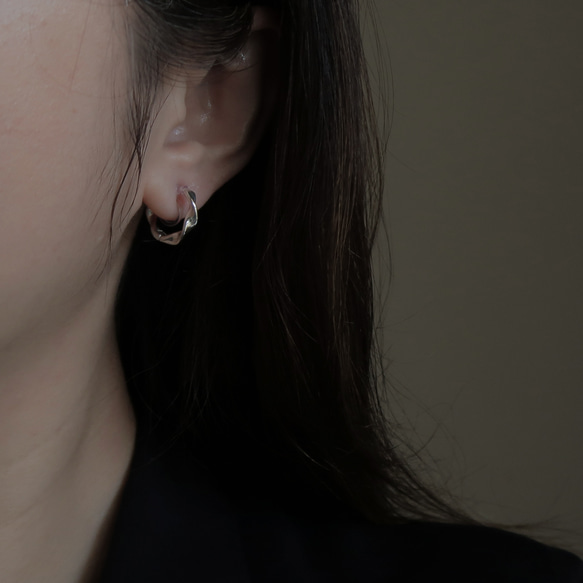 925純銀 緞帶 旋轉紋 亮霧面 易扣 耳環 耳夾 一對 免費包裝 第15張的照片