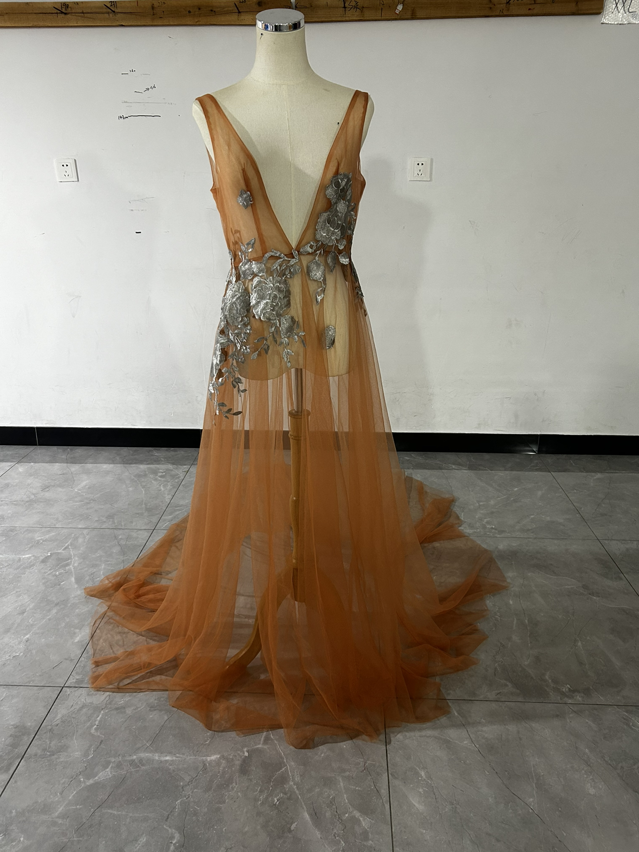 オーバードレス オレンジ Vネック シースルー 花モチーフ ロング  