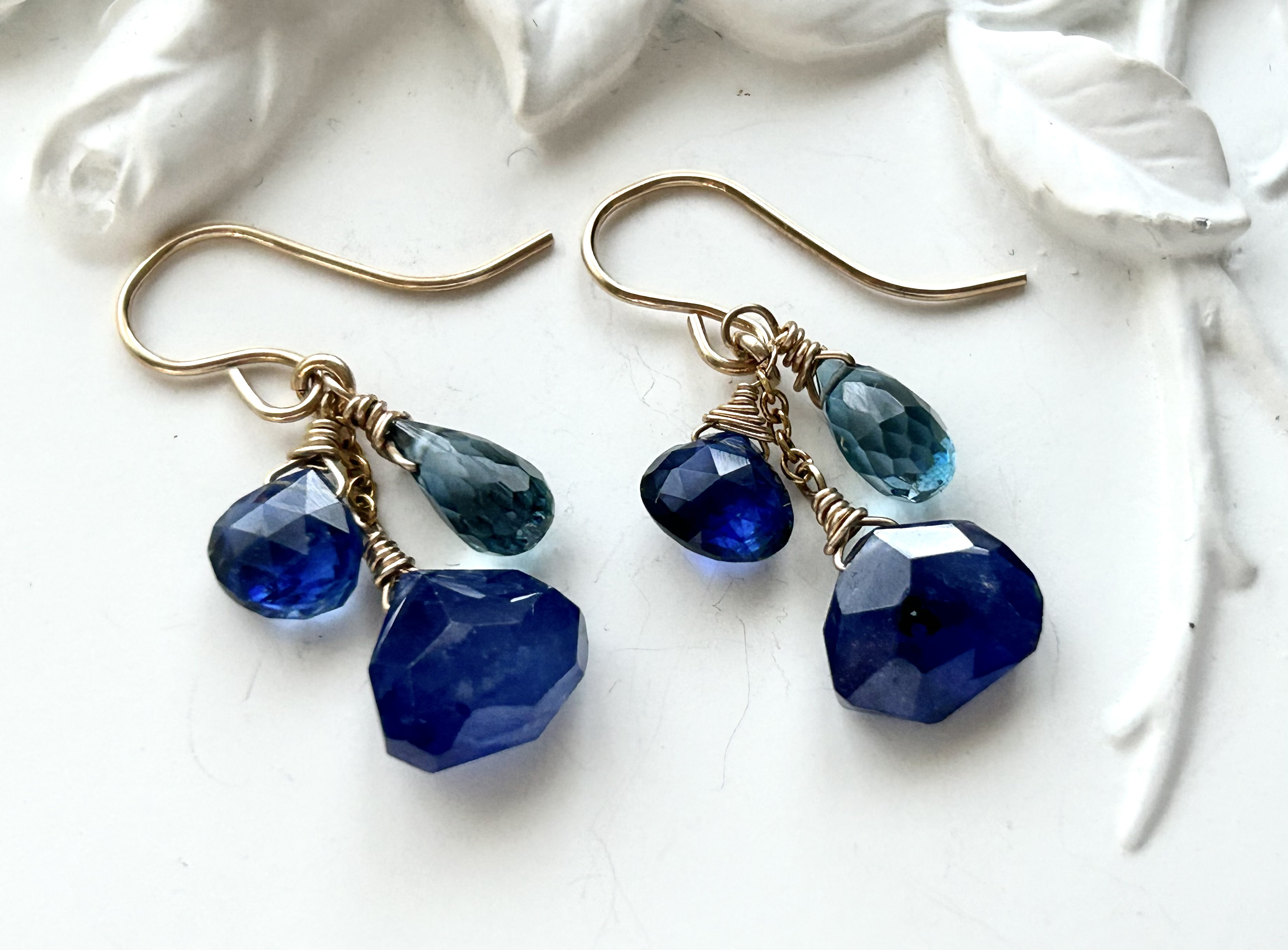 k14gf  ブルーサファイアMIXストーンピアス 4,316円