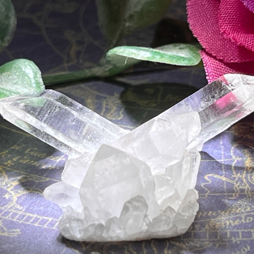 チャネリング✨　ヒマラヤ水晶　マニカラン産　クリスタル　原石　クラスター チャネリン.グ✨ ヒマラヤ水晶 マニカラン産 レインボー 原石