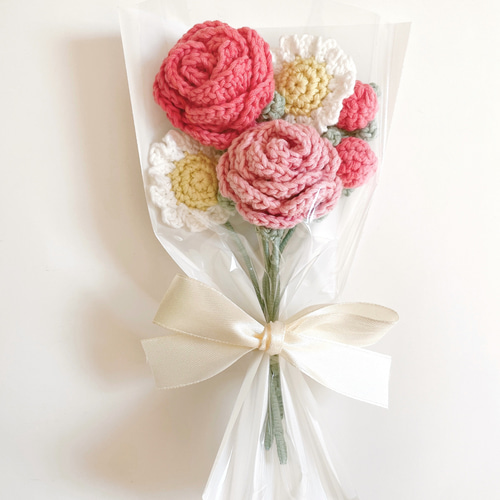 【在庫僅少】 ハンドメイド 花束 毛糸 あみぐるみ かぎ編み バラ 枯れない花 フラワー・リース