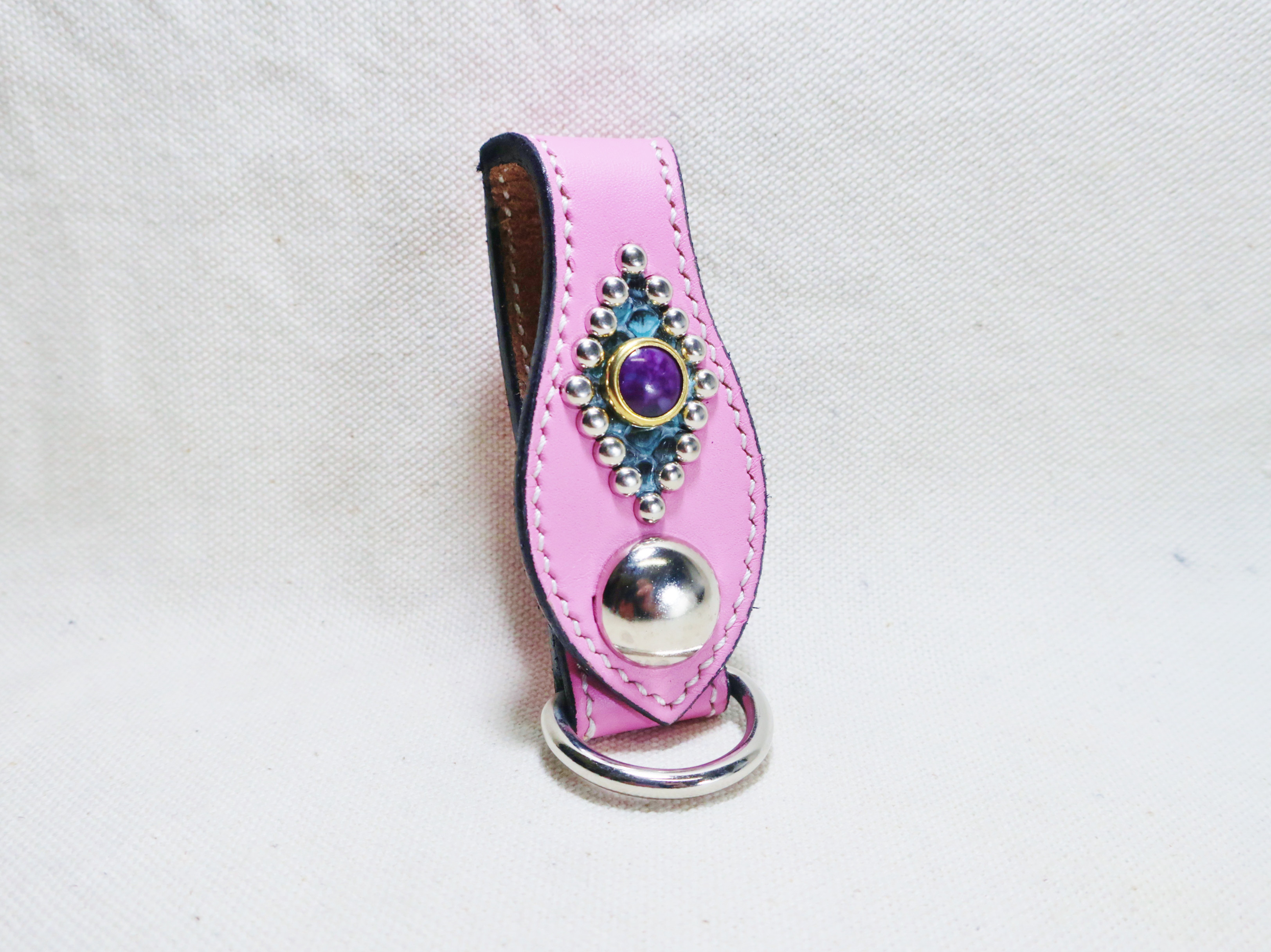 スタッズキーループ サドルレザー レザークラフト ヘビ革 革小物 ベルトキーループ キーリング 手縫 限定品 新品未使用