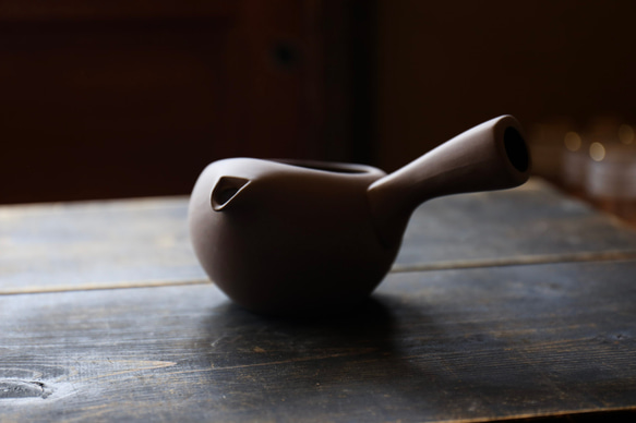 「初めて急須をお迎えする方にもおすすめ」　愛知県常滑産・蓋なし急須・茶・360cc 4枚目の画像