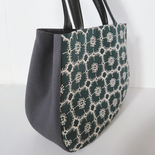 ミナペルホネン アネモネ ダークグリーン トートバック 角丸