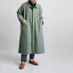 ⁑ラスト３　秋ＳＡＬＥ　サッと羽織る　コート ロング ワンピース大きな丸ポケット後ろスリット入グリーンT09B 3枚目の画像