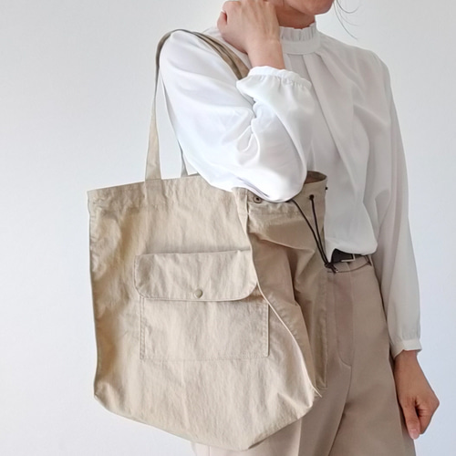 リバティ 巾着トートバッグ ハンドメイド ベージュ ローズザンジー