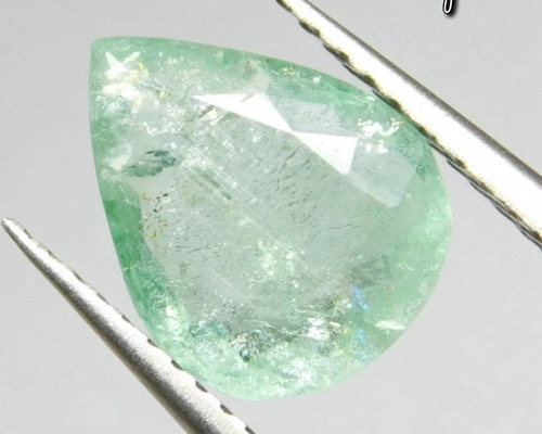 天然石　パライバトルマリン 天然パライバトルマリン0.52ct 天然ダイヤモンド1.07ct PT900