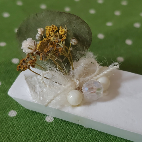 Miniアロマストーン＊小さなドライフラワーの花束を添えて～アロマの