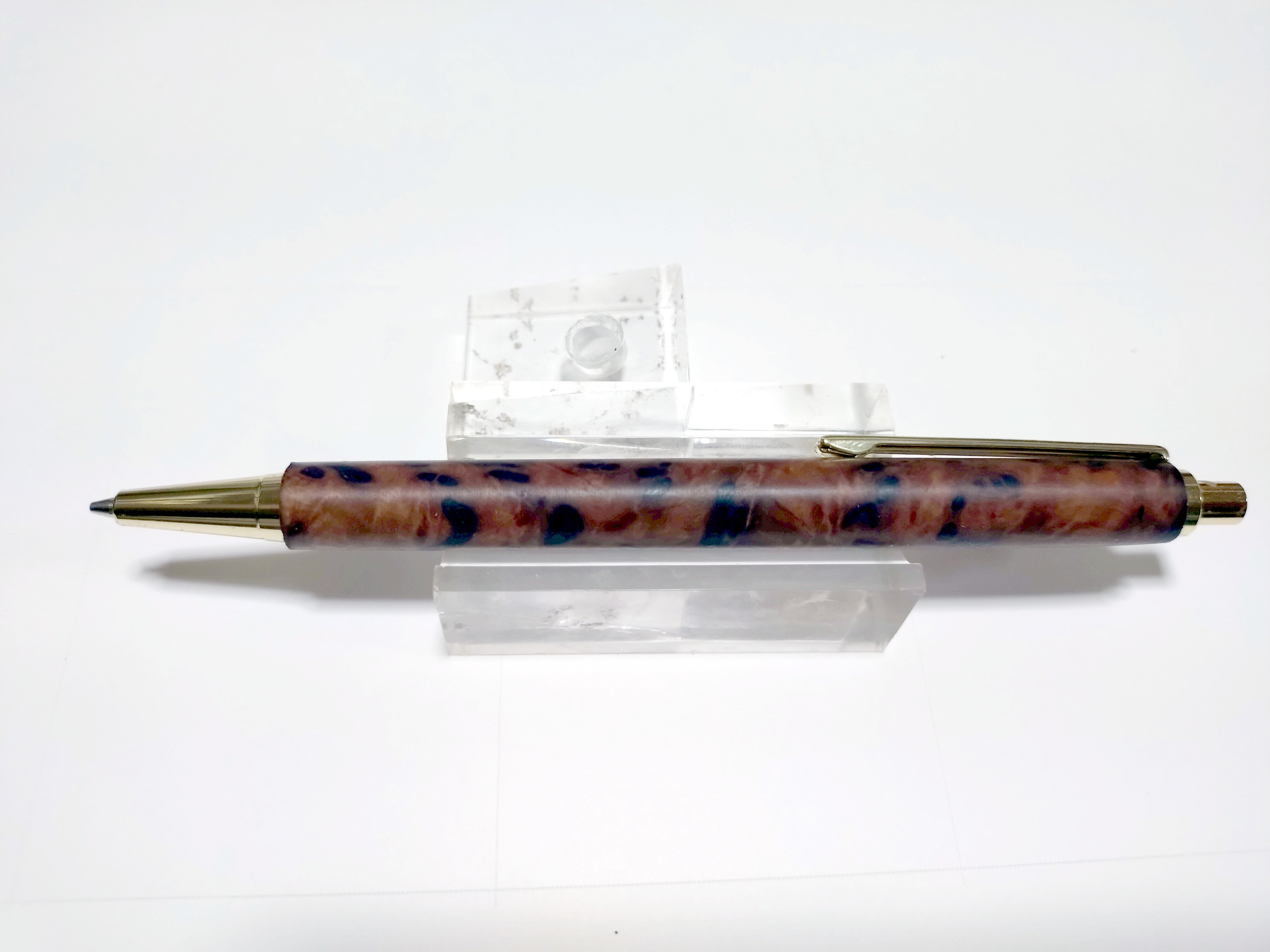 ゴールドフィールドバール　オーストラリア産　ユーカリ瘤材  ワンピースタイプのシャープペンシル(0.５ミリ用)