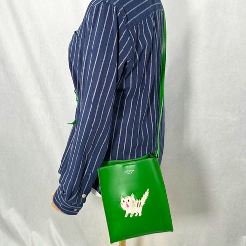 FEILER猫と犬の刺繍ハンドバッグ ミントグリーン FEILER猫と犬の刺繍ハンドバッグ ミントグリーン - メルカリ