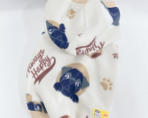 冬物犬服サイズオーダー☆パグちゃん柄フリースボアパーカー白フレブル