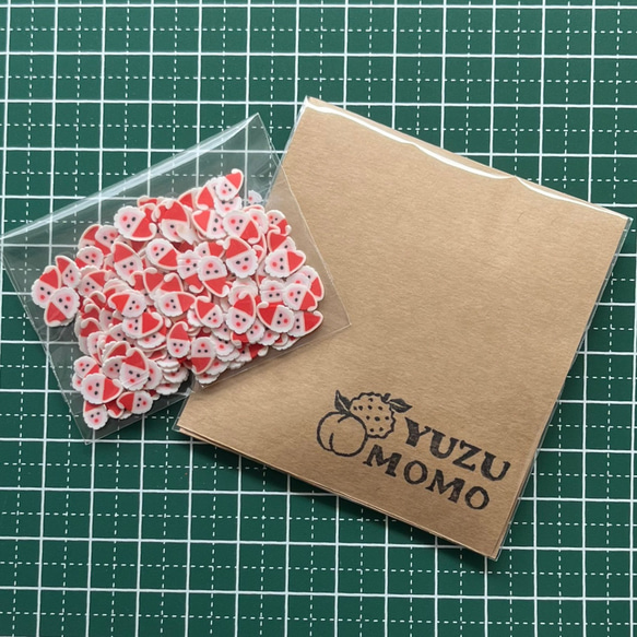 サンタさん　クリスマス　封入パーツ　デコパーツ　レジン　ネイル　ハンドメイド　樹脂フレーク　5g 3枚目の画像
