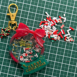 クリスマスカラー　樹脂フレーク　スノーフレーク　ステッキ　クリスマスツリー　デコパーツ　封入パーツ　レジン　ハンドメイド 3枚目の画像