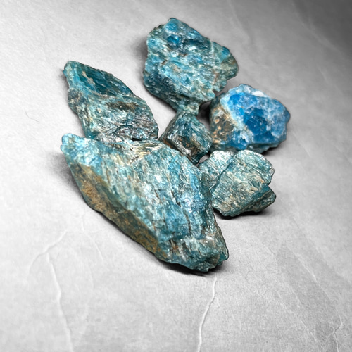 apatite / アパタイト原石 B ( 6個セット ) 天然石 N.st 通販 18232302