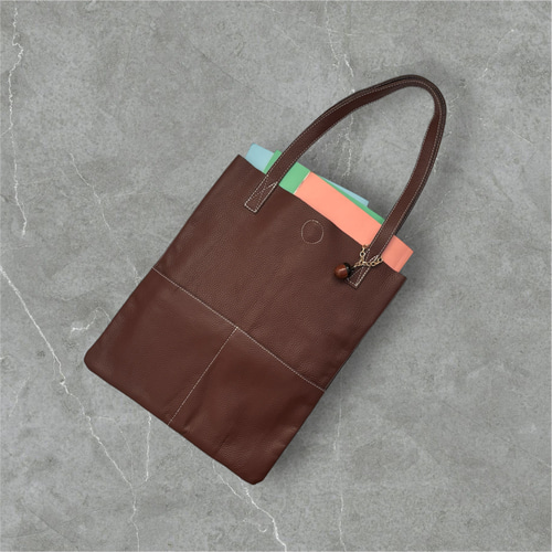 本革 トートバッグ 縦型 A4 レザー ショルダーバッグ ブラウン