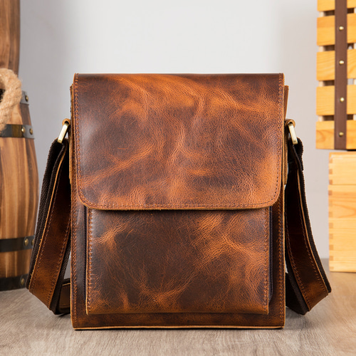 ヴィンテージフラップショルダーバッグ、本革メッセンジャーバッグ、最