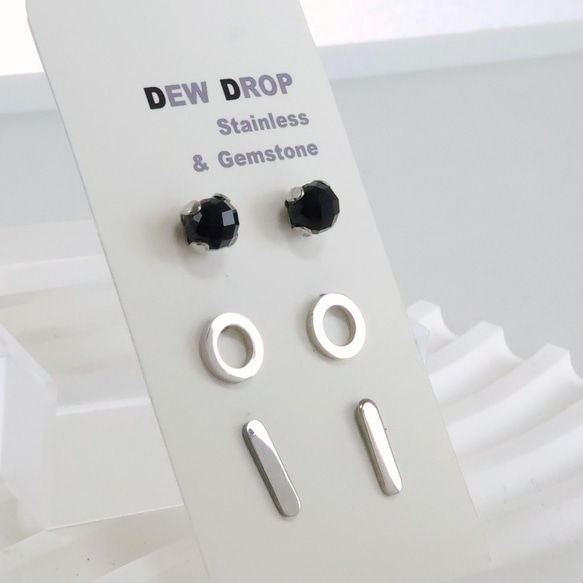 3点セット シンプルに輝く！オニキス＆ステンレス つけっぱなし ミニピアス バーピアス アレルギー対応 天然石 シルバー 1枚目の画像