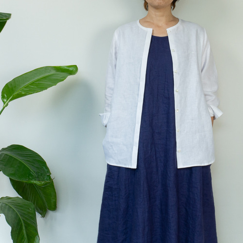洗いざらしが気持ちいいシンプルリネンシャツ【白・長袖・比翼