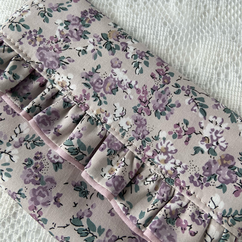 フリルティッシュカバー♡ハンドメイド　リバティ リバティフリルティッシュケース➄ | iichi 日々の暮らしを心地よく