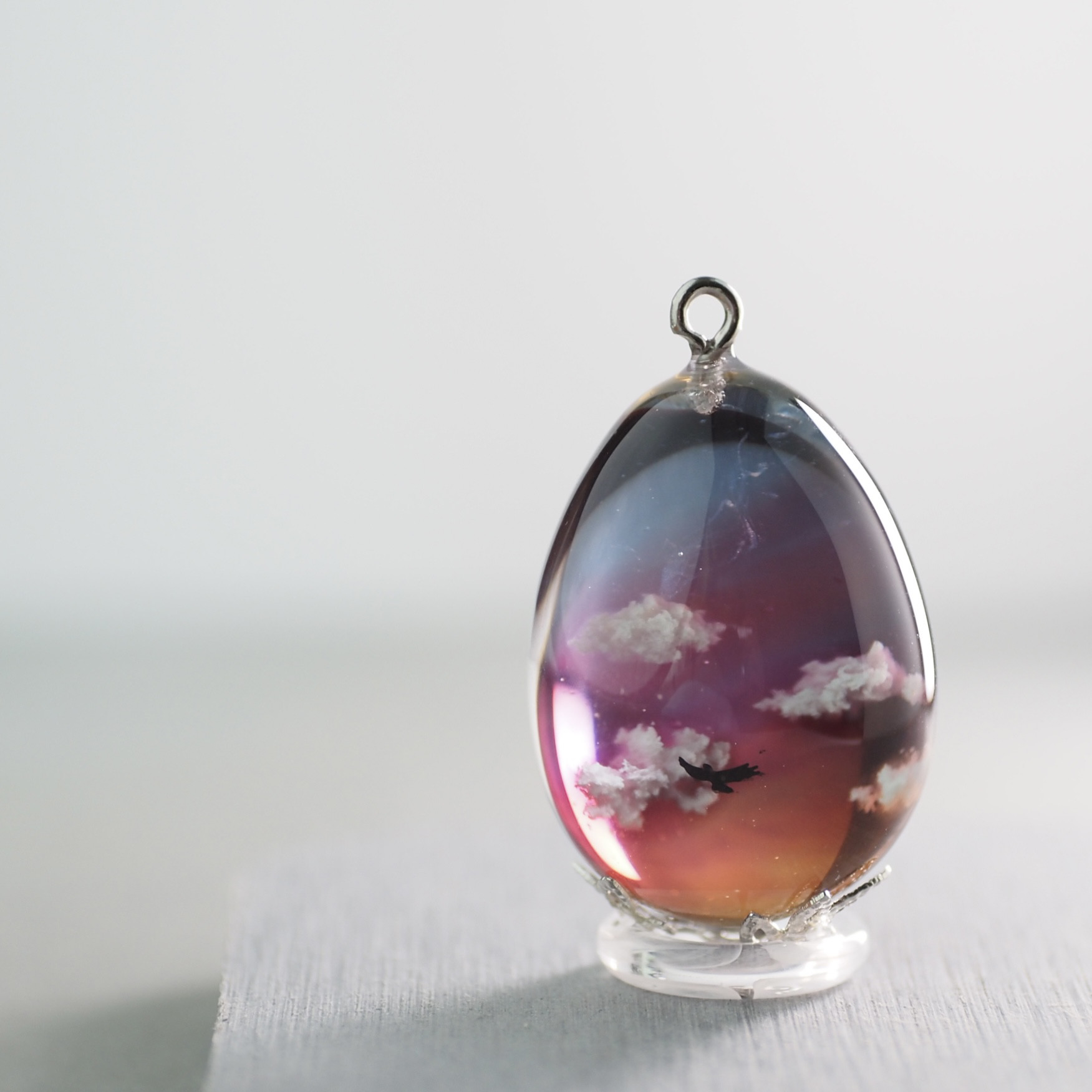 レジン　ハンドメイド　ペンダント　ネックレス　キーホルダー　596