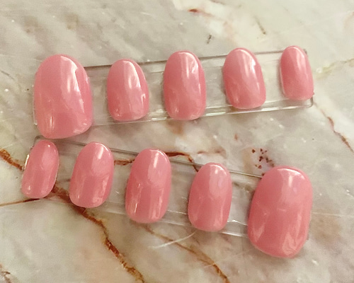 ワンカラーネイルチップ ピンクネイル ショートネイル ネイル