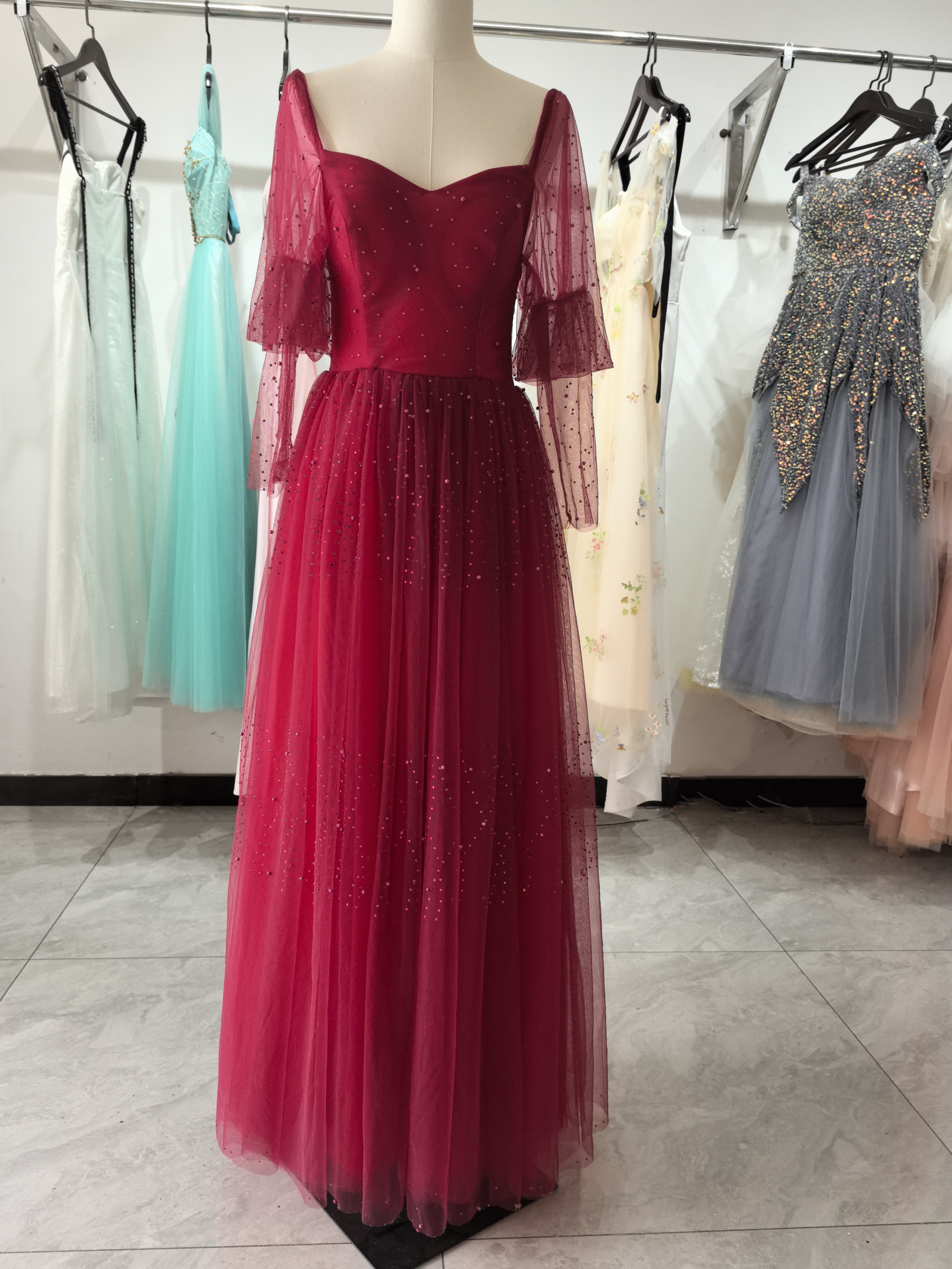 オーダーメイド可能  ワインレッド  キラキラ  カラードレス  エレガント   ソフトチュール-演奏会/音楽会 D04
