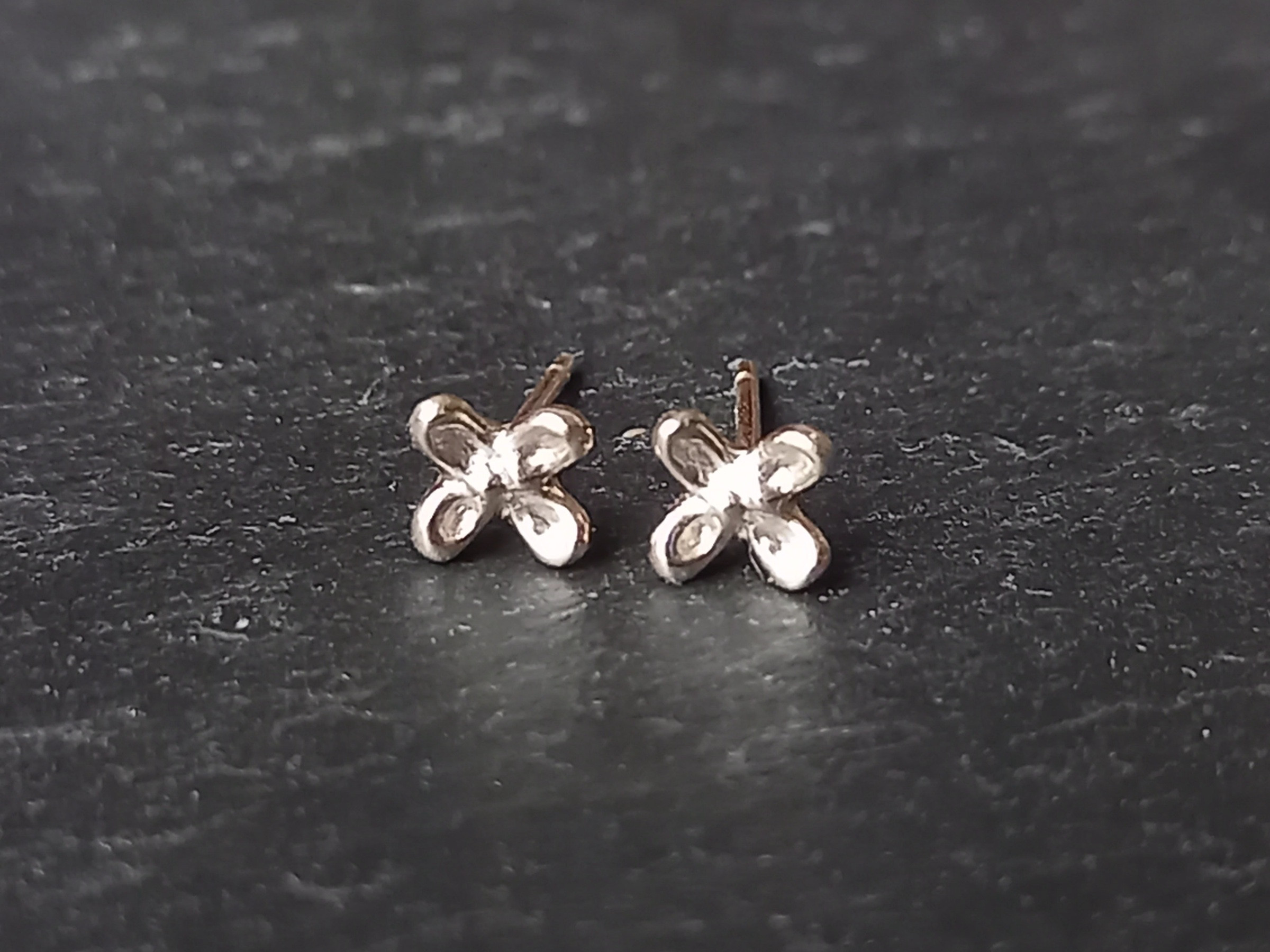 Utoka ☆  silver    金木犀 ピアス