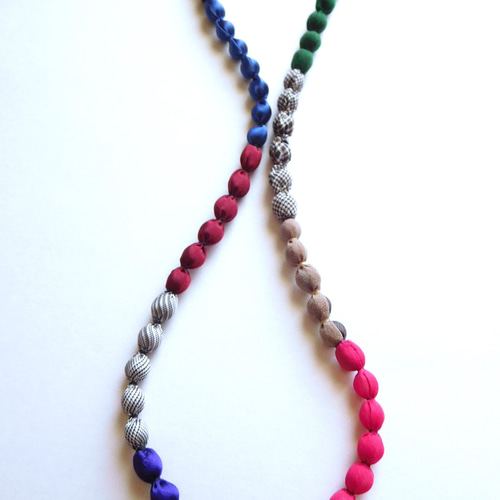 金属ゼロ 被るだけ carnival テキスタイルジュエリー5種 80