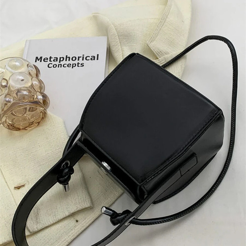 ミニグレー蛇柄 キューブ型クロスボディバッグ ハンドバッグ 幸せ001