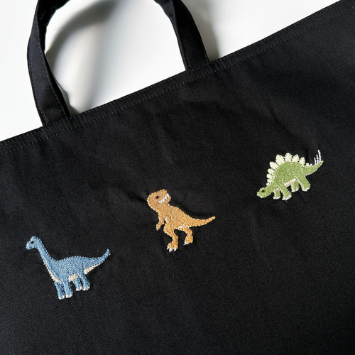 名入れOK【2サイズ・紺色】恐竜の刺繍・レッスンバッグ・男の子 名入れOK【2サイズ・紺色】恐竜の刺繍・レッスンバッグ・男の子