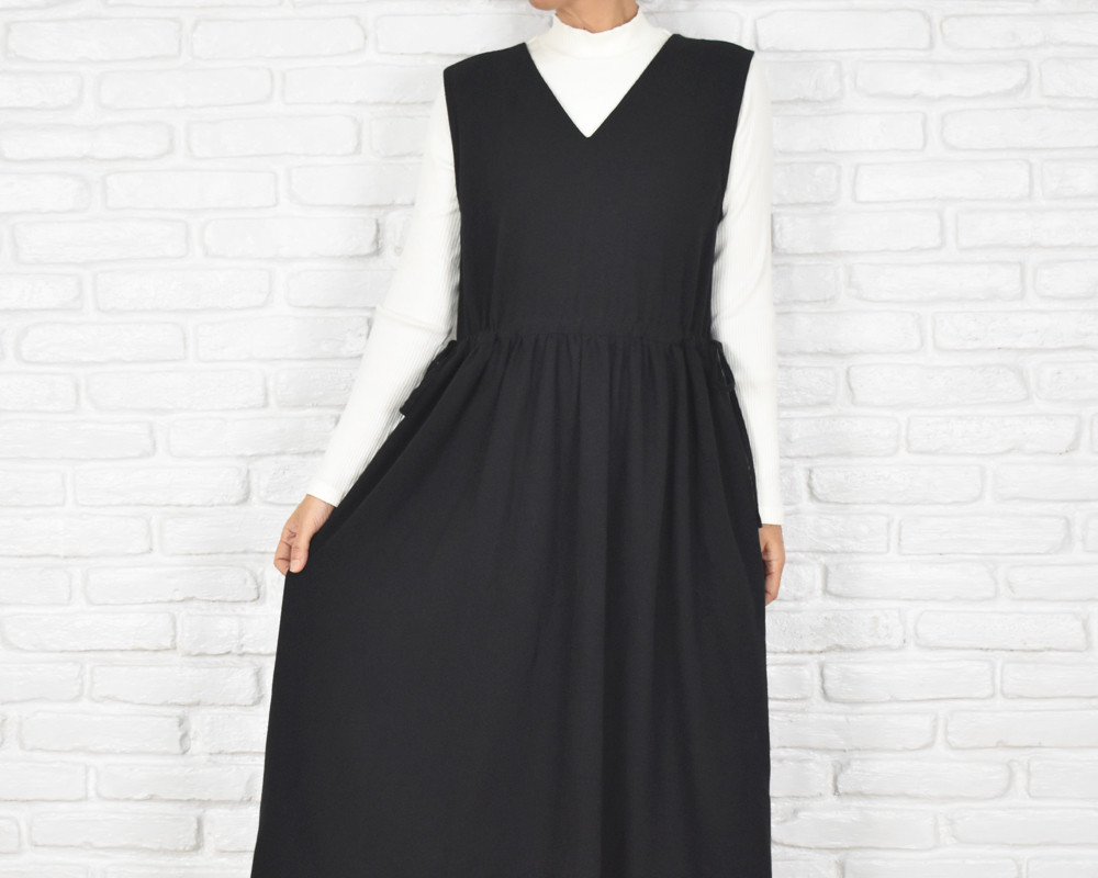 再販　バンブーコットンのVネックリボンワンピース　ジャンパースカート　ブラック