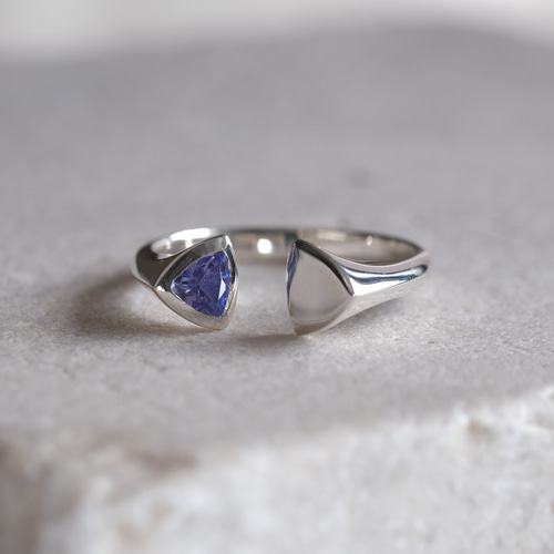 tanzanite triangle ring 天然石タンザナイト 三角 シルバーリング 