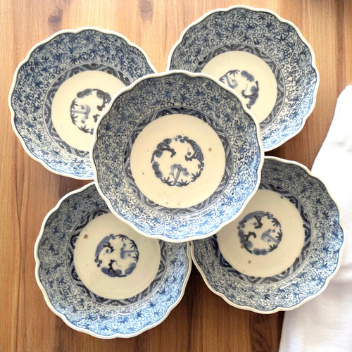 なます皿 微塵唐草 整列唐草 窯傷 美品 成化年製 江戸 伊万里染付微塵花唐草紋様成化年製なます皿 5枚組 お椀・ボウル