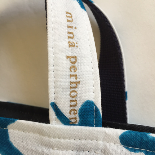 再販です ぷっくりまあるいタックトートバッグA4縦型書類入 runrunrun