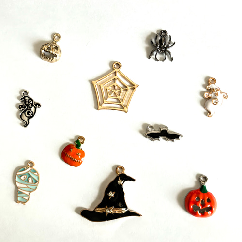 掘り出し物2025】ステンドグラス 『 HorrorTree ハロウィンツリー