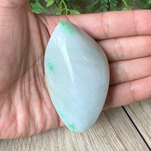 314）ミャンマー産ヒスイ原石kgオーバー-極美品Supreme QuitYourJob