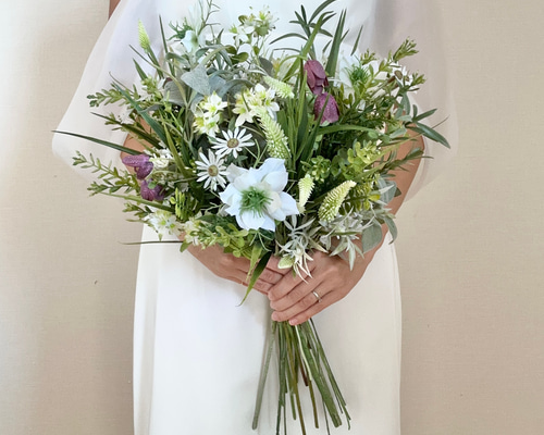 【即日発送】 可憐なブルーの ナチュラルブーケ ブートニア付き 楽天市場】ブーケ ブートニア ブルーの通販