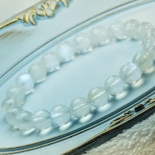 ❆女性としての魅力が開花する❆…～ ロイヤルブルームーンストーン 
