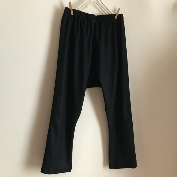 圧縮ウールニット（黒）で作ったサルエルパンツ ハーフパンツ blue 