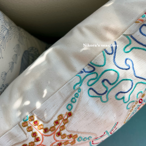 【リネン刺繍　桜坂美野様オーダー専用ページ】クッションカバー　ボートポーチ そっくり刺繍のクッションカバー｜オーダーメイド フォト刺繍