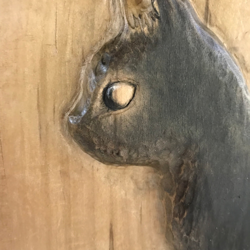 黒猫 木彫りレリーフ 彫刻 KUSANAGI工房 通販 18236120｜Creema(クリーマ)