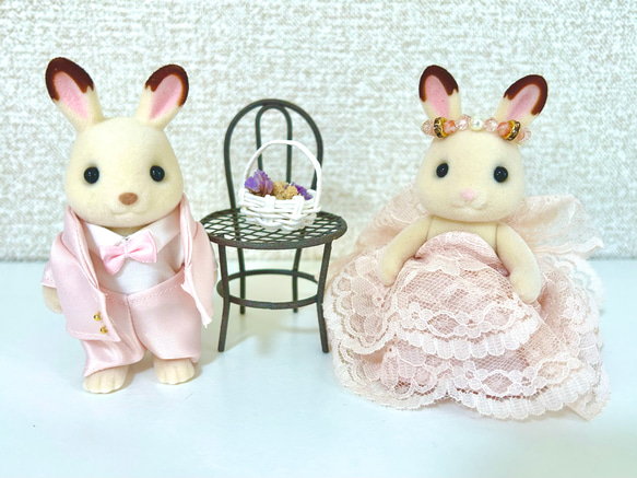 うさぎの花嫁ピンクウェディングドレス&花婿スーツのセット