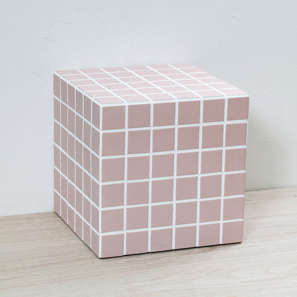 韓国インテリア　ミニ・タイルテーブル【くすみピンク×ホワイト】302×302×302㎜ 1枚目の画像