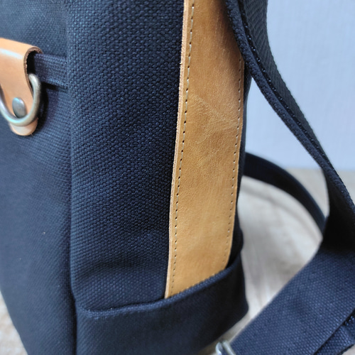 ☆受注生産です☆大型フラップ仕様◎黒×ブラックHand made帆布×レザーのショルダーバッグ！◎8号 日本製ハンドメイド本革メッセンジャー メッセンジャーショルダーバッグ（ブラック） メッセンジャー