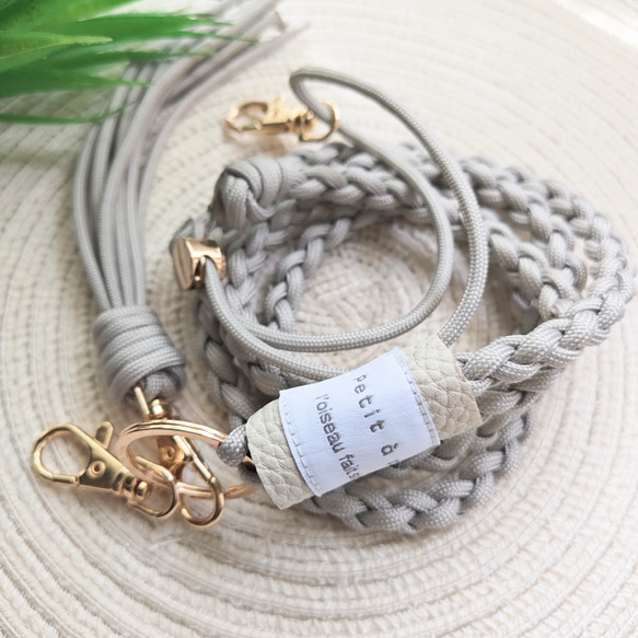 長さ調節可能 タッセル付き パラコード スマホストラップ スマホ