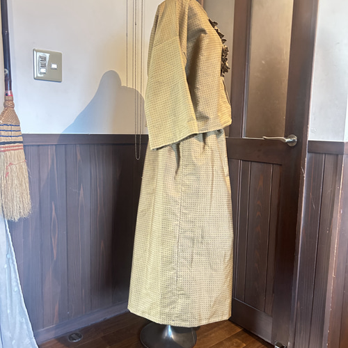 着物リメイク 銘仙秋色セットアップ セットアップ 夢想庵 通販  